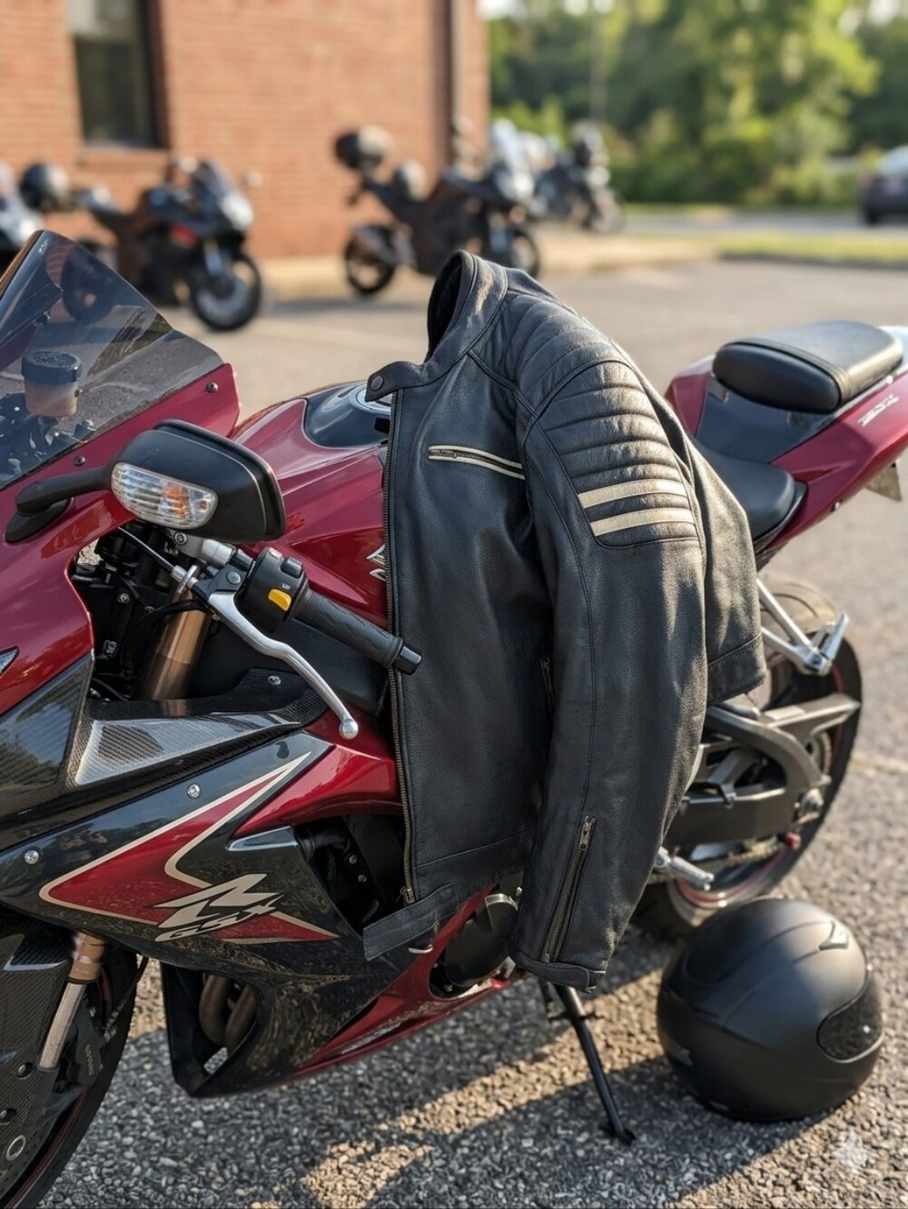 Leather Teknik Black Motorcycle Jacket L — Quilted Armor, Racing Stripes, YKK
